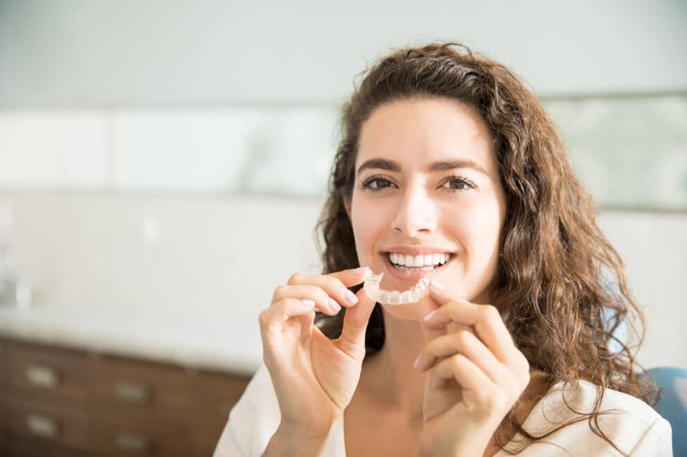 How Our Experts Help You Pick a Winning Clear Aligner Treatment